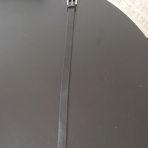 Banana Republic Black Leather Belt size 28 men or women great condition